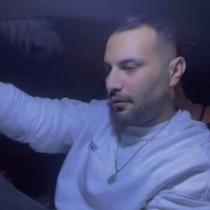 دانلود آهنگ کیوان فراری از جنگ